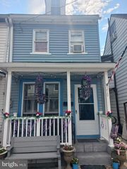 210 YORK ST, Burlington, NJ 08016
