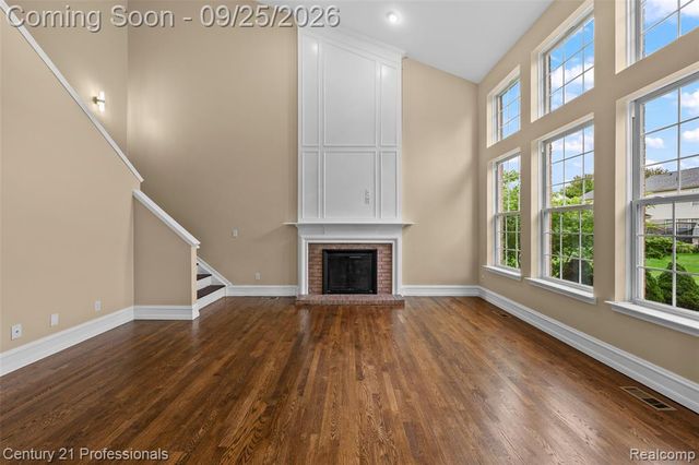 49385 Central Park E, Utica, MI 48317