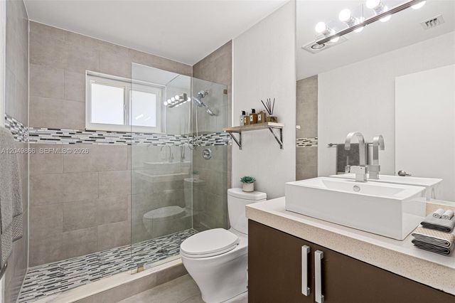 1550 Tyler Street, Hollywood, FL 33020