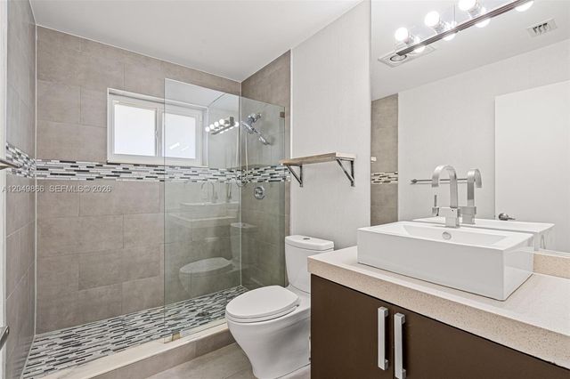 1550 Tyler Street, Hollywood, FL 33020
