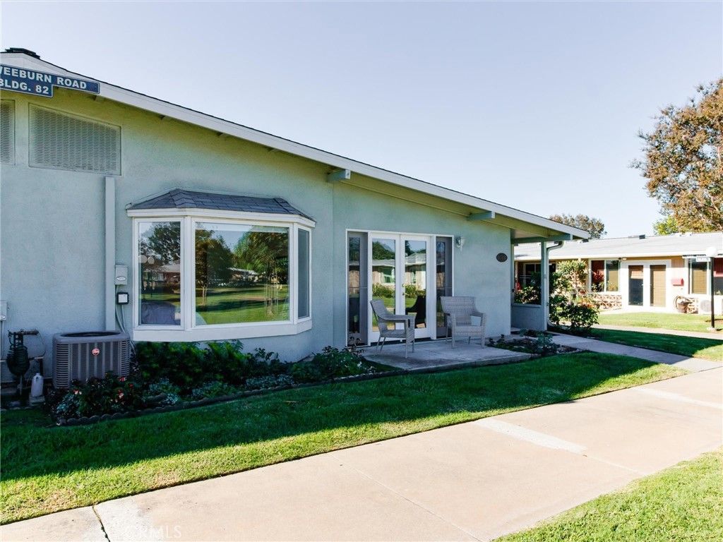 1400 Weeburn Road 82-F, Seal Beach, CA 90740 — photo 2