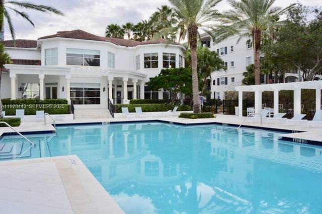 3205 NE 184th St 9302, Aventura, FL 33160