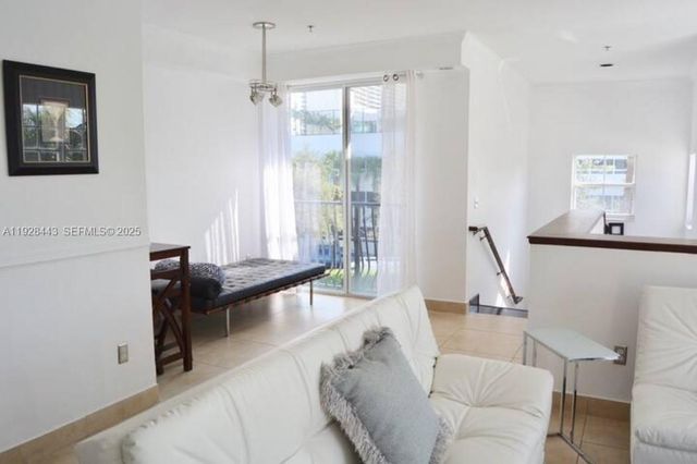 3205 NE 184th St 9302, Aventura, FL 33160