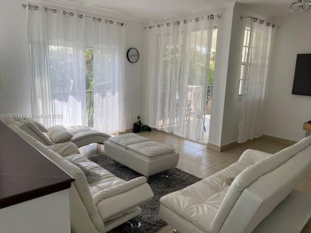 3205 NE 184th St 9302, Aventura, FL 33160