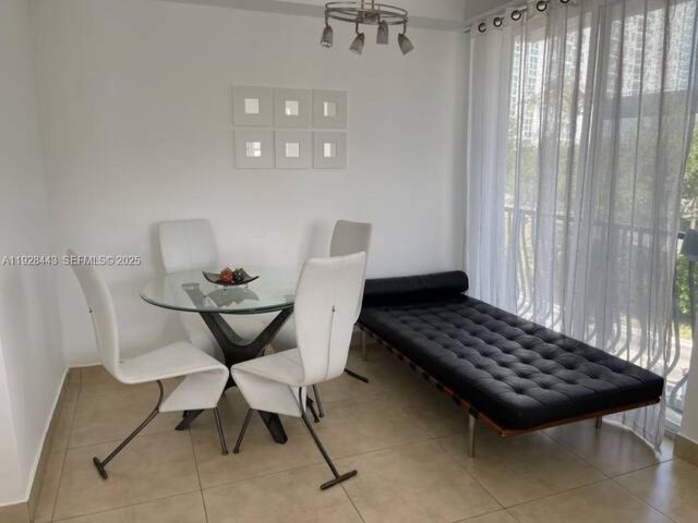 3205 NE 184th St 9302, Aventura, FL 33160