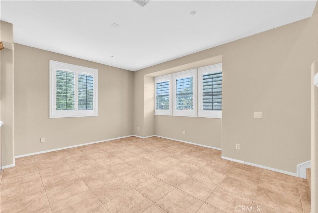 284 Tustin Field Drive, Tustin, CA 92782 — photo 5