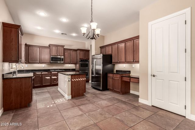 6857 W JUANA Drive, Peoria, AZ 85383