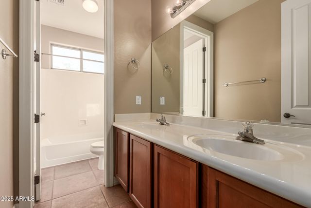 6857 W JUANA Drive, Peoria, AZ 85383