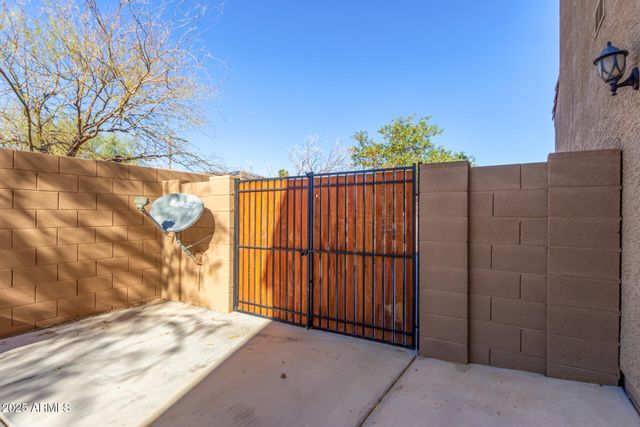 6857 W JUANA Drive, Peoria, AZ 85383