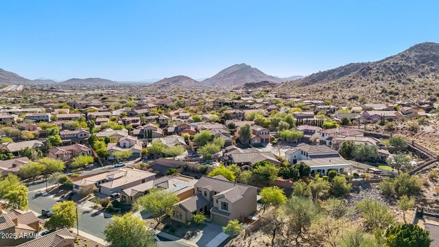 6857 W JUANA Drive, Peoria, AZ 85383