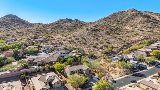 6857 W JUANA Drive, Peoria, AZ 85383