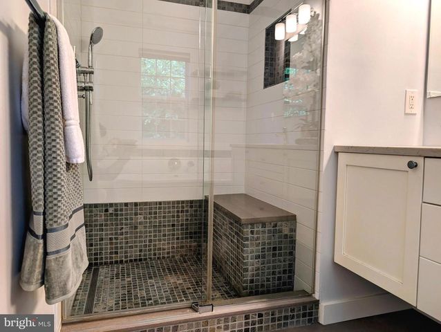 50 MCCOMB RD, Princeton, NJ 08540