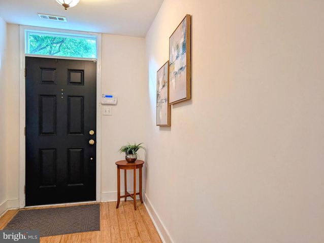 50 MCCOMB RD, Princeton, NJ 08540