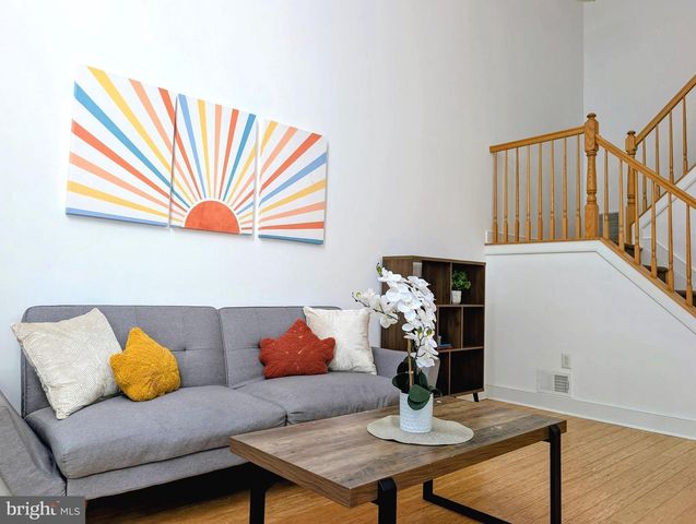 50 MCCOMB RD, Princeton, NJ 08540