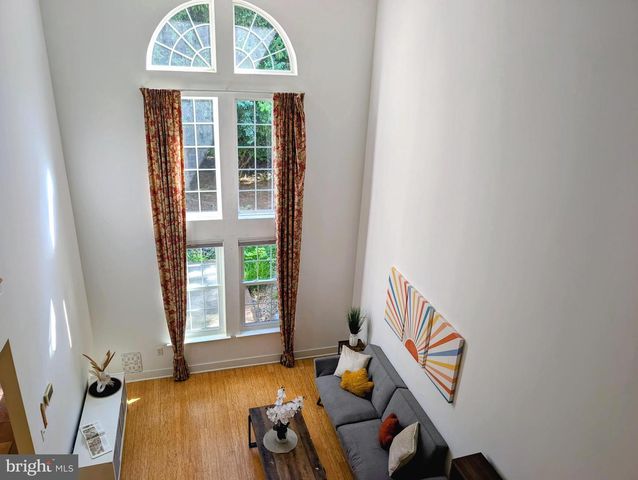 50 MCCOMB RD, Princeton, NJ 08540