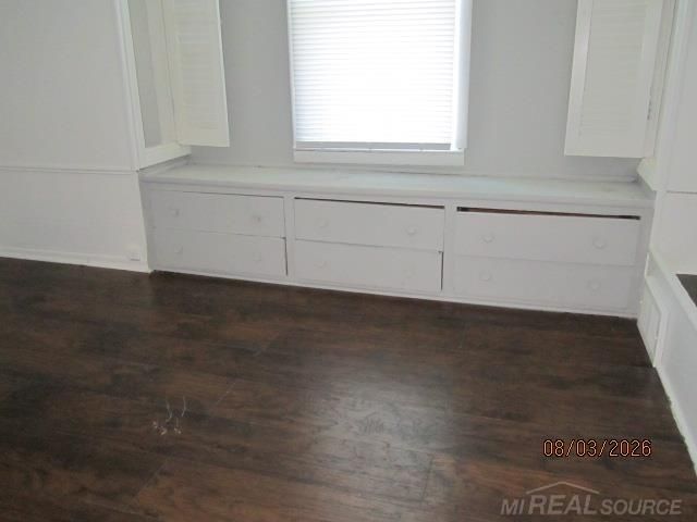 20601 Ridgemont Street, Harper Woods, MI 48225
