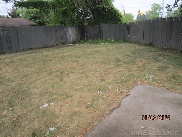 20601 Ridgemont Street, Harper Woods, MI 48225