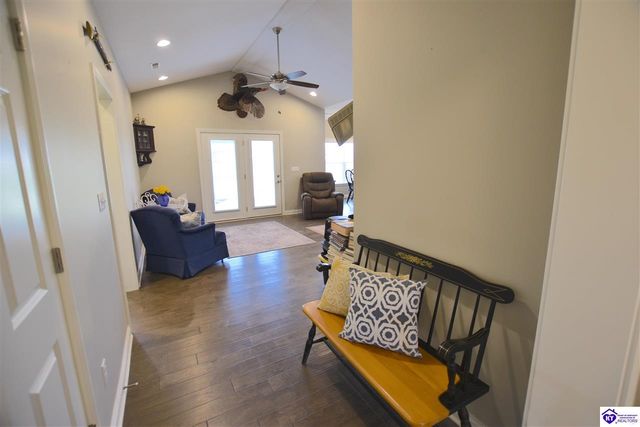 220A Harmony Way, Elizabethtown, KY 42701