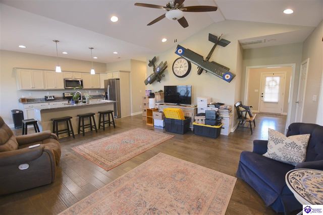 220A Harmony Way, Elizabethtown, KY 42701