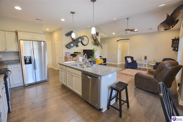 220A Harmony Way, Elizabethtown, KY 42701