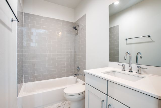 2128 Ashby Street 602, Dallas, TX 75204