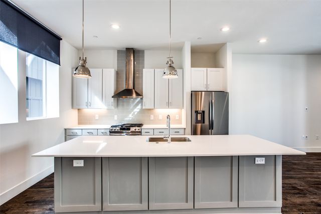 2128 Ashby Street 602, Dallas, TX 75204