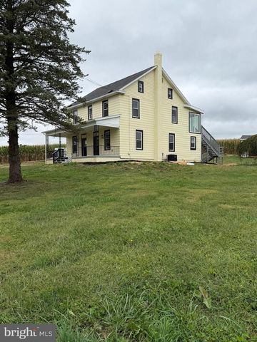 4389 HESS RD, Stewartstown, PA 17363