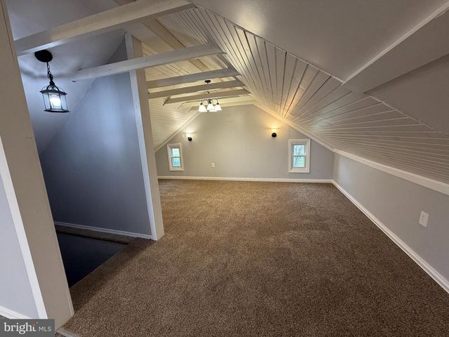 4389 HESS RD, Stewartstown, PA 17363