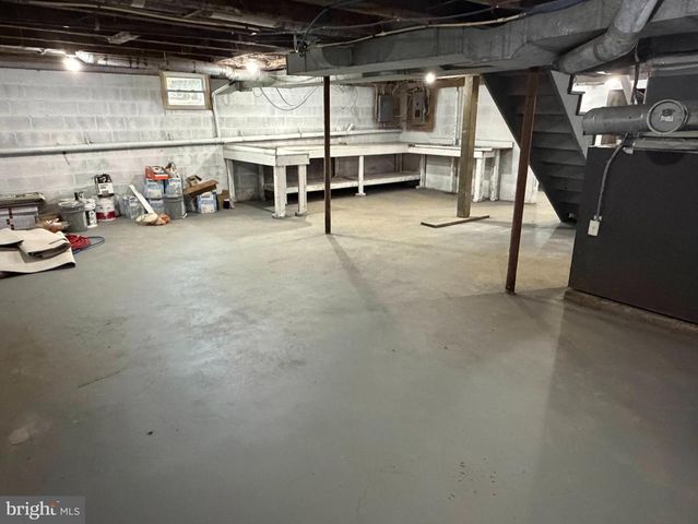 4389 HESS RD, Stewartstown, PA 17363