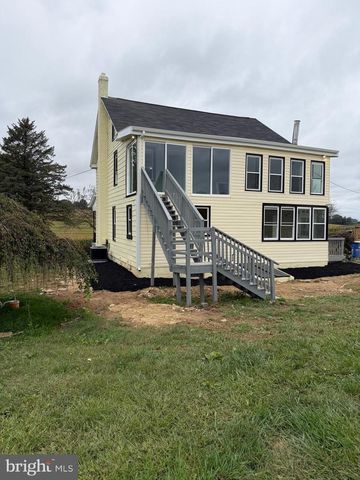 4389 HESS RD, Stewartstown, PA 17363