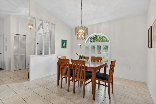 5836 HELEN WAY, Sarasota, FL 34243