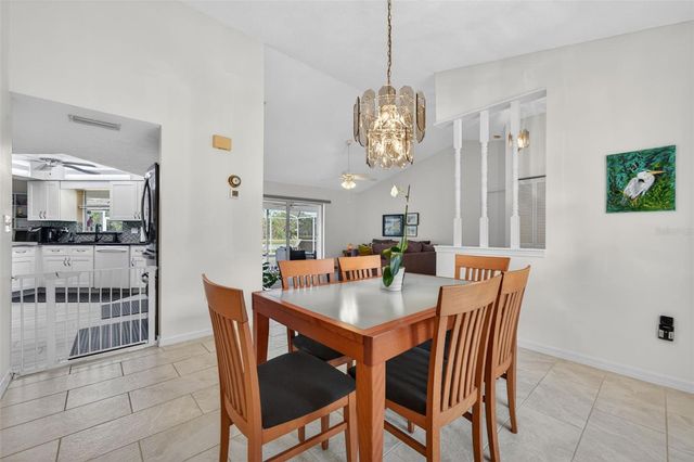 5836 HELEN WAY, Sarasota, FL 34243