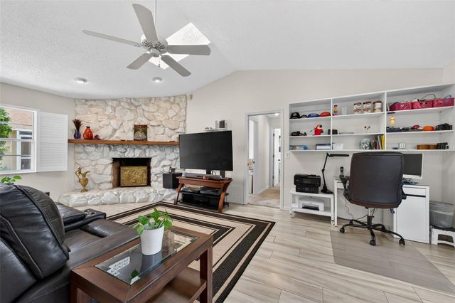 5836 HELEN WAY, Sarasota, FL 34243