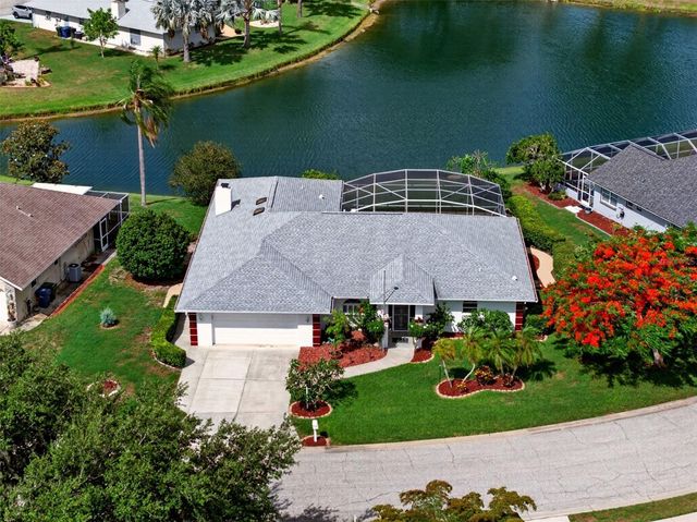 5836 HELEN WAY, Sarasota, FL 34243