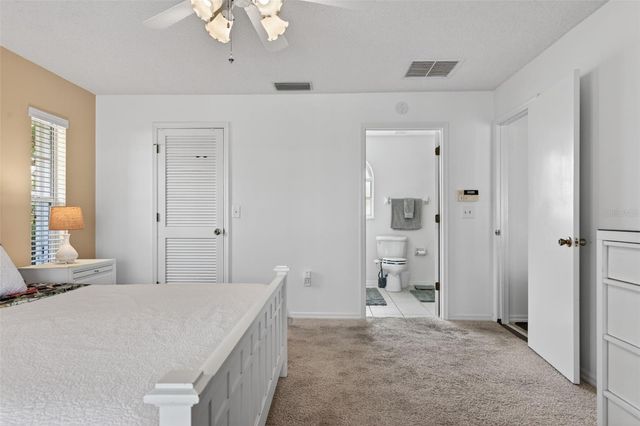 5836 HELEN WAY, Sarasota, FL 34243