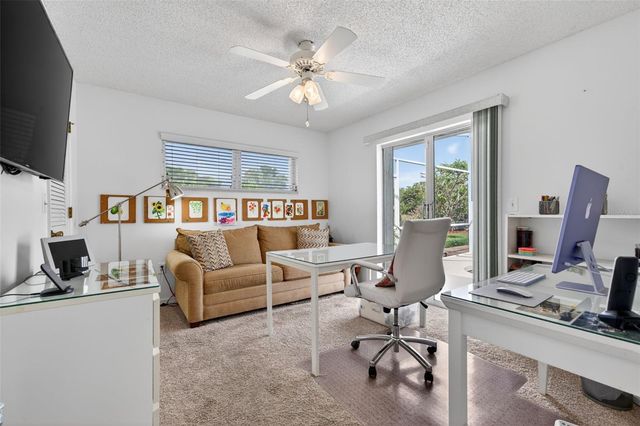 5836 HELEN WAY, Sarasota, FL 34243