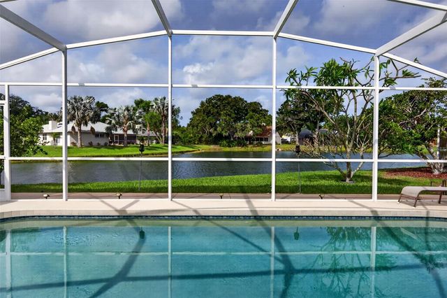 5836 HELEN WAY, Sarasota, FL 34243