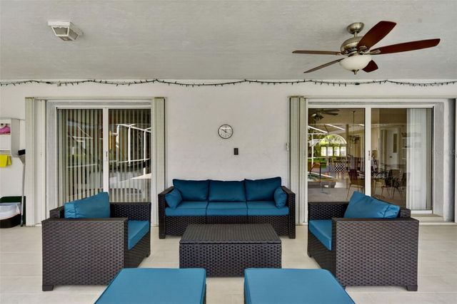 5836 HELEN WAY, Sarasota, FL 34243
