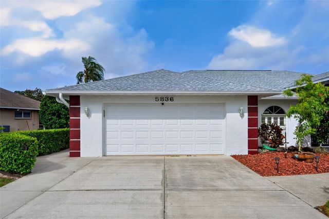 5836 HELEN WAY, Sarasota, FL 34243