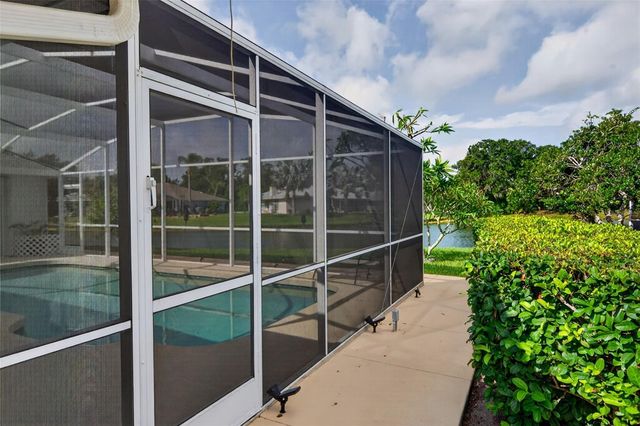 5836 HELEN WAY, Sarasota, FL 34243