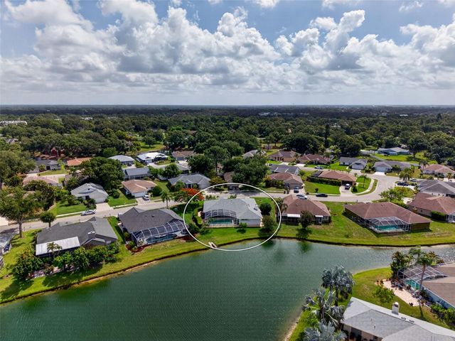 5836 HELEN WAY, Sarasota, FL 34243