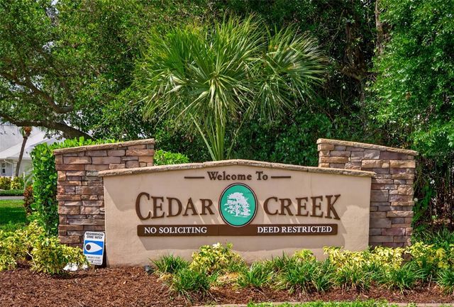 5836 HELEN WAY, Sarasota, FL 34243