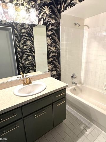 56145 N Troon Street, Shelby Twp, MI 48316