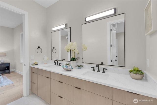 4025 NE 172nd Avenue, Redmond, WA 98052