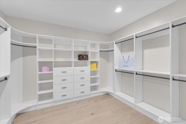 4025 NE 172nd Avenue, Redmond, WA 98052