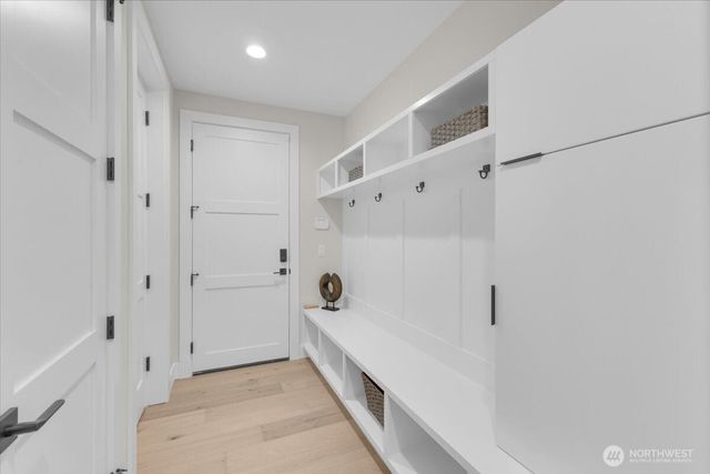 4025 NE 172nd Avenue, Redmond, WA 98052