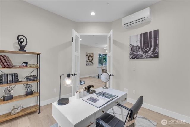 4025 NE 172nd Avenue, Redmond, WA 98052