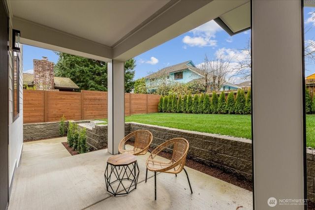 4025 NE 172nd Avenue, Redmond, WA 98052