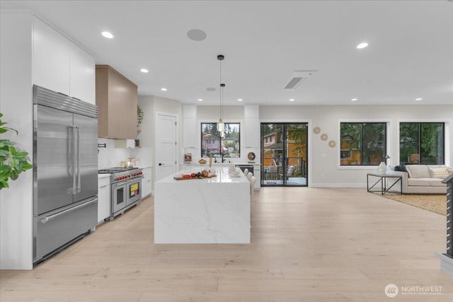 4025 NE 172nd Avenue, Redmond, WA 98052