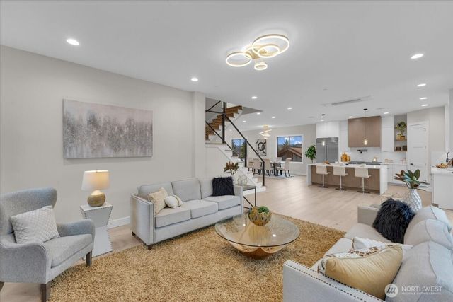 4025 NE 172nd Avenue, Redmond, WA 98052